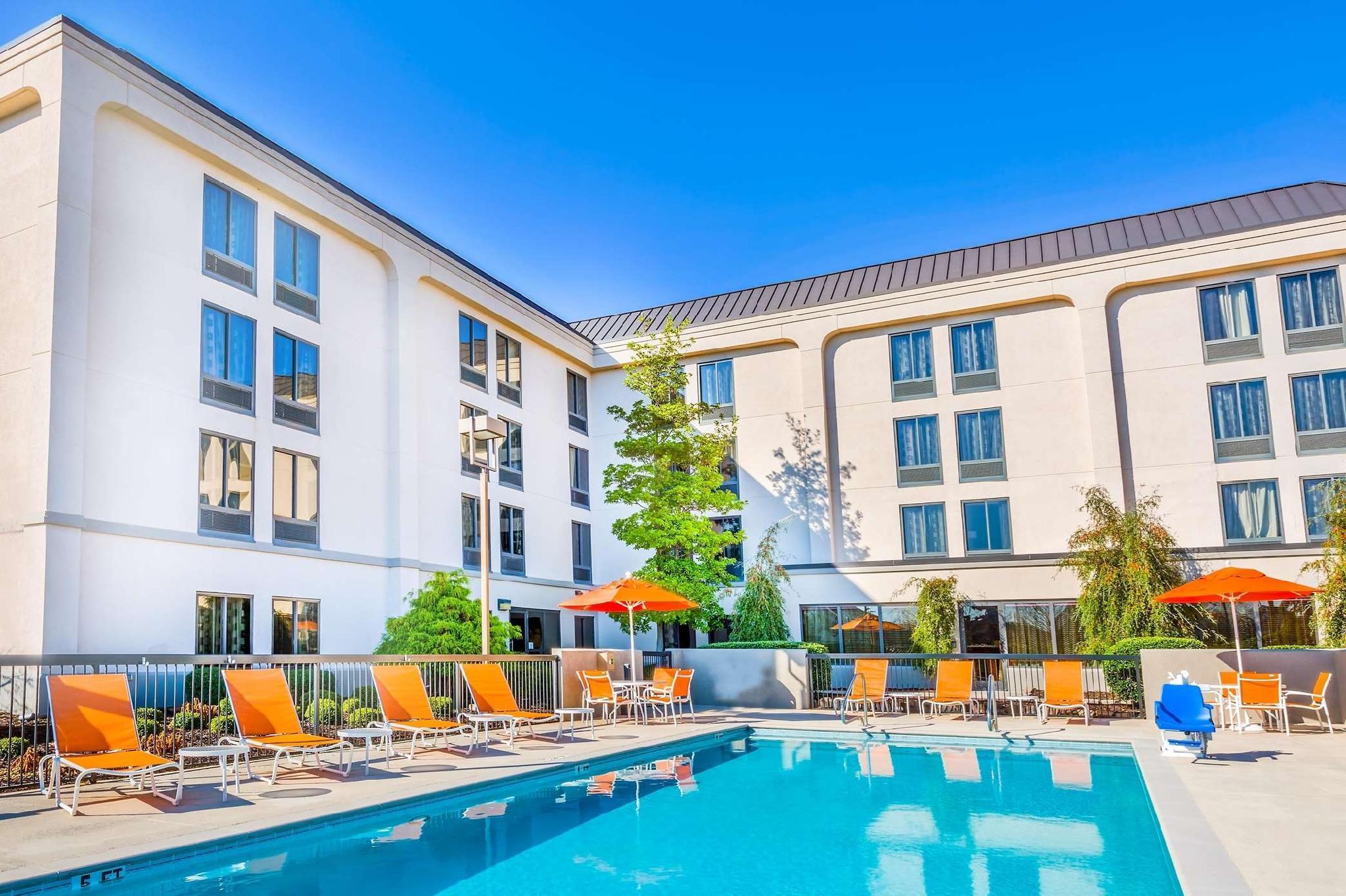 Hampton Inn By Hilton Decatur Bagian luar foto