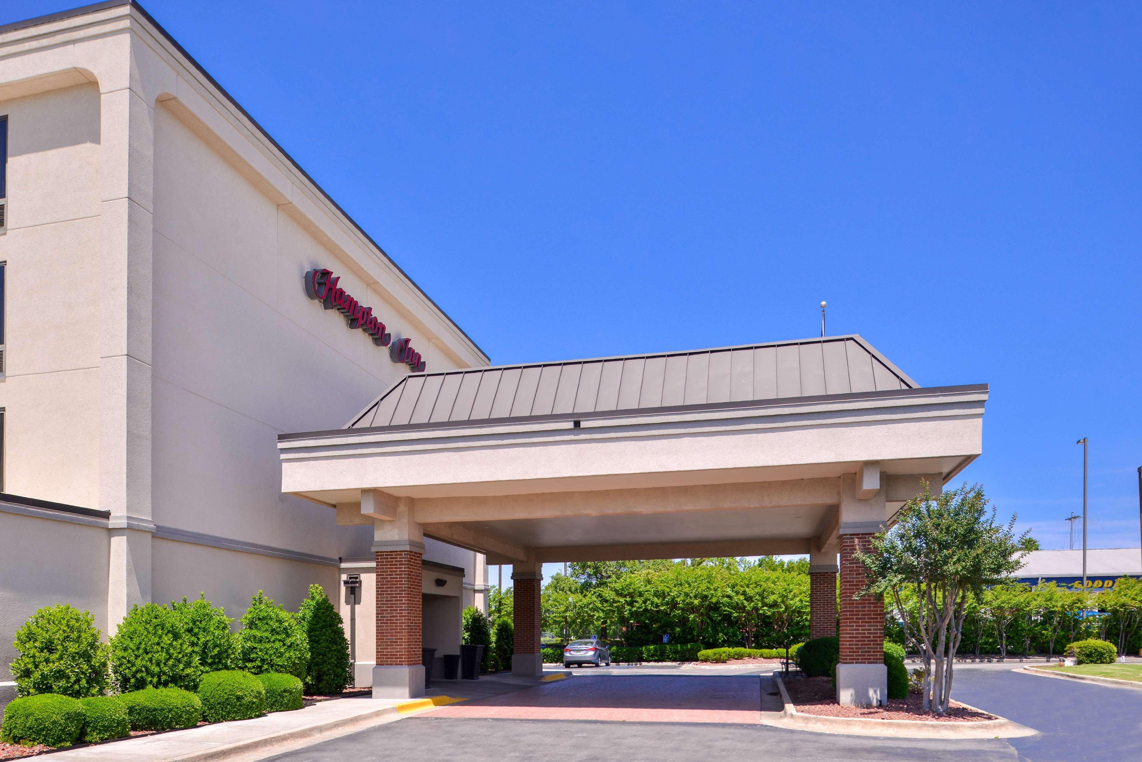 Hampton Inn By Hilton Decatur Bagian luar foto