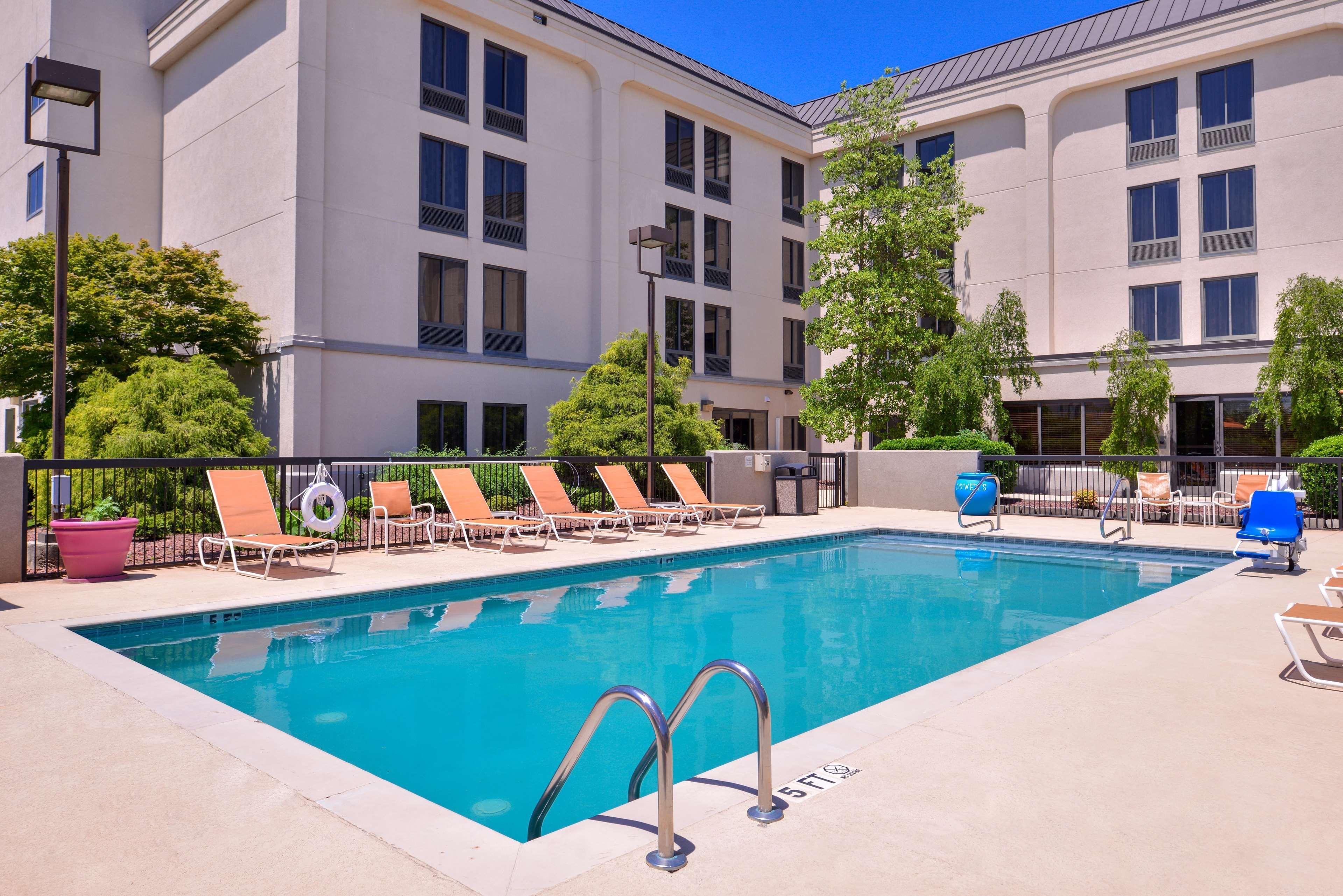 Hampton Inn By Hilton Decatur Bagian luar foto