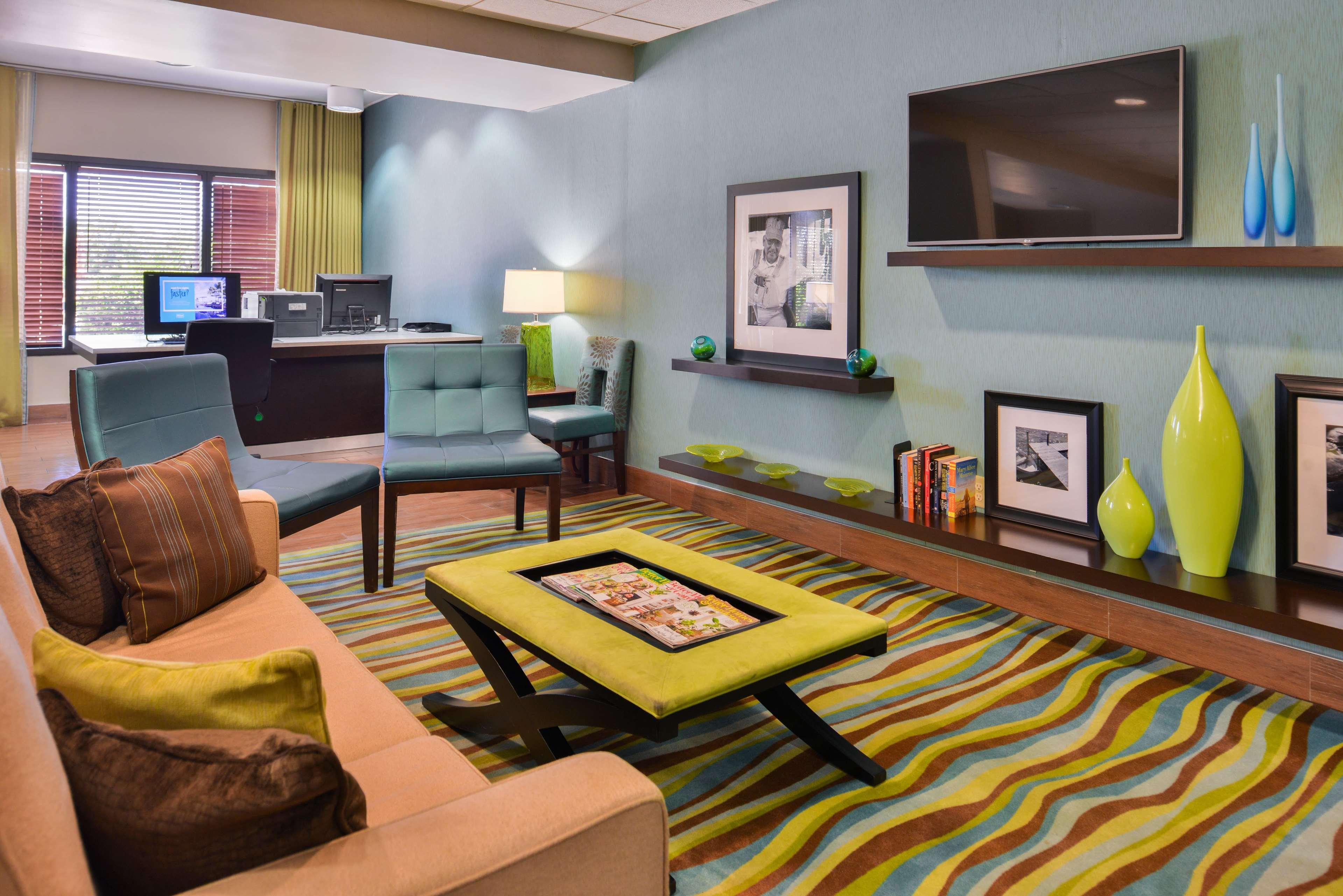 Hampton Inn By Hilton Decatur Bagian luar foto