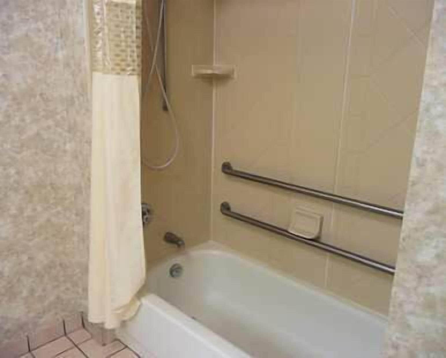 Hampton Inn By Hilton Decatur Bagian luar foto